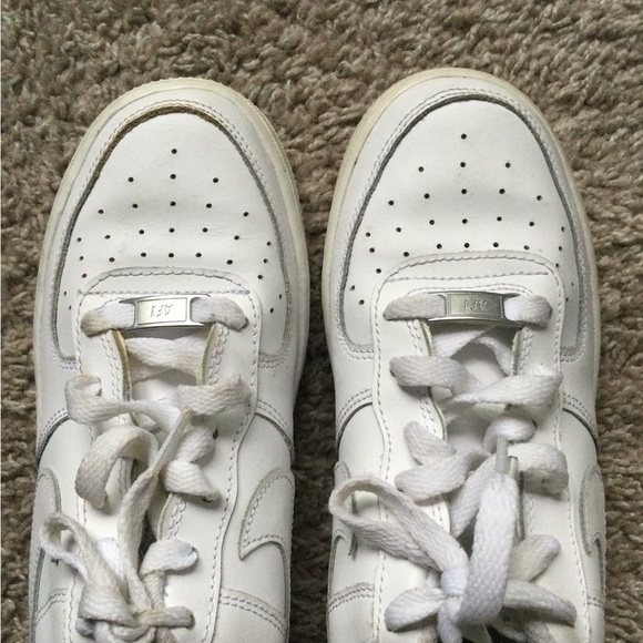 Nike Air Force 1 - Picture 16 of 16